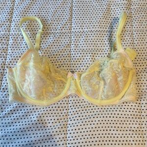 Elegant Yellow Lace Bra